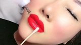 把我最爱的口红迪奥999纹在嘴唇上，再也不怕沾杯了