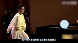 7年恋情被李湘插足，试镜照片被导演撕碎，如今成就不输章子怡