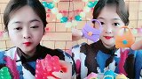 美女直播吃魔方糖、彩色小书包，看着就过瘾，是我向往的生活