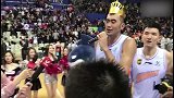 双喜临门！赢球是张兆旭最好生日礼物 被拍蛋糕也开心