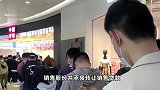 李宁年内股价跌近70%，昔日“国货一哥”22亿港元买楼，什么信号？