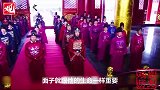 朱元璋走路滑倒，在场大臣无人上前，为何此人搀扶后却被斩杀？