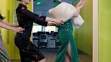 同事说她下次也要买旗袍穿