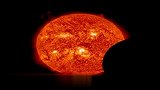 探测卫星拍摄到的太阳附近巨大的不明星体