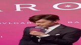 邓伦被问国庆没当伴郎忙啥去了，本人最后的笑容也太可爱了吧！