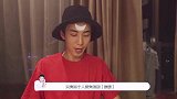 李川和剧组伙伴连线，与大家分享他的小玩偶们