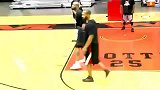 CBA-1415赛季-穆迪埃和数十名美职篮球员参加莫威廉姆斯训练营苦练球技-专题