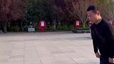 习武之人避免不了磕磕碰碰，骨头已经断了