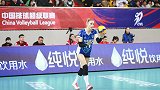 两天两赛+跨越欧亚！利普曼现身赛场热身 隔网对轰朱婷