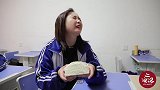 学渣变成强迫症，谁知被同学们“逼疯”，真逗！