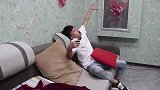 弟弟败坏嫂子名声，大嫂百般忍耐不吭声，母亲霸气做法解气