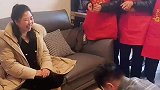 新女婿回门向岳母磕头改口