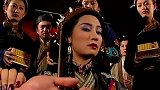 所谓“水蛭疗法”只应用于及特殊情况下，所谓“水蛭素”也不是活的咬着身体就能渡进身体里面！珍重吧