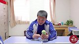 比赛吃白萝卜，没想学霸没放老陈醋被扣100分！有趣！