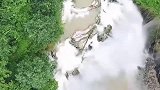 羊场滴水岩瀑布画面太美啦
