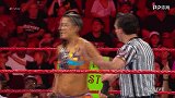 WWE-18年-RAW第1306期：女子三对三组队赛 布里斯&班克斯&安博穆恩VS暴怒小队集锦-精华