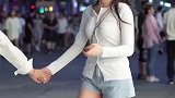 爱笑的女孩子运气都不会差