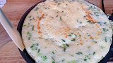 开学了，教你6分钟做出松软又好吃的早餐饼，蛋香浓郁，孩子最爱
