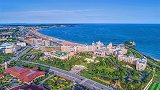 这一东北城市，不说东北话不吃东北菜，并不太像东北城市