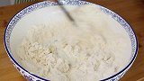 1碗面粉，一勺油，一卷一擀个个鼓大泡，外酥里软又起层，太香了