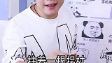 这个老头子在我车前干嘛