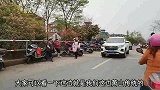 萧山有座桥，名叫“卖人桥”每天，桥上无数人，看下什么情况