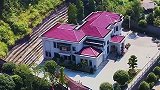 回农村花几百万盖房子，能在城里安家为啥还要回农村！