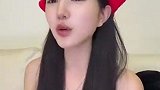世界杯被淘汰后韩国美女球迷喊话：洪明甫你游回来吧
