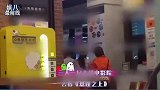 与贾乃亮复合有望？李小璐与小鲜肉过夜后，否认恋情：没有男朋友