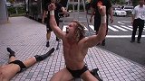 NJPW经典回顾：巴洛尔街头赛大战AEW巨星肯尼-奥梅加