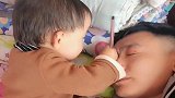 有个不省心的小情人，爸爸真是有苦难言啊，亲生的，只能宠了