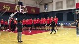 【PP体育在现场】篮球世界杯中国男篮集训队成立仪式开始