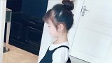 小模特又上线了，真的超级可爱