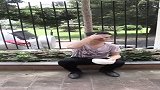帅哥本想套路美女，不料美女理解错了帅哥的意思，对他做了这件事