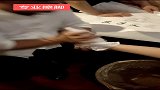 不管做什么，只要够努力，爱钻研，你就是专业，就会赢得他人尊重
