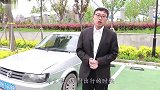 消防车着急救火，却被限高杆挡住去路？老百姓怒骂：拿生命当儿戏