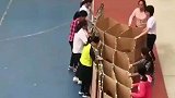 果然还是幼师会玩，废纸壳回收利用，能让孩子开心半个月