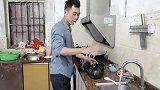 今晚特意做我的拿手菜  给小青吃 能感动到小青吗