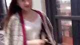 我想说我会爱你们多一点点，一直就在你们的耳边