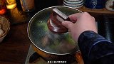 排骨炖什么好吃又有营养，营养又好吃的苦瓜炖排骨，清爽开胃