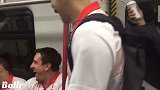 英超-1718赛季-曼联92班5人组香港搭地铁 内维尔秀脚法一脚爆头-专题