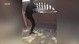 这声音感觉听着都痛啊！