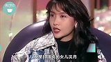 邱淑贞女儿办奢华生日宴，沈月头戴王冠显华丽！母女亲密似姐妹