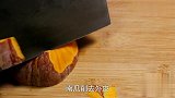 半个南瓜和1小碗红糖，做美味小零食，个个嘎脆香甜，回忆满满