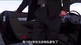 李连杰女儿，岁给刘德华伴舞岁陪成龙走红毯，如今长成了这样