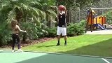J罗也是篮球高手？后院神投手弹无虚发
