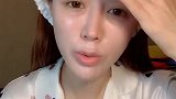 出你们的闺蜜，也许下次惊喜就降临你身上了喽