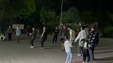 大爷还是你那个大爷，跳舞都这么精神
