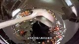 韭菜猪肉馅是饺子经典，一顿至少30个？你一顿饭能吃多少个饺子呢