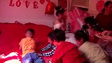 湖南一帅哥结婚，把新娘接回家来了才向新娘求婚，新娘好漂亮